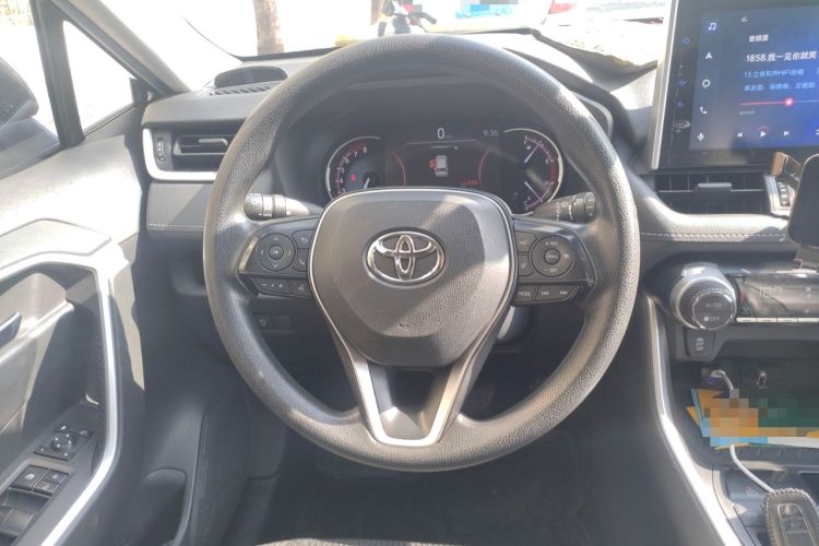 Used Toyota RAV4 2021 2.0L CVT Two-Wheel Drive Fashion Edition