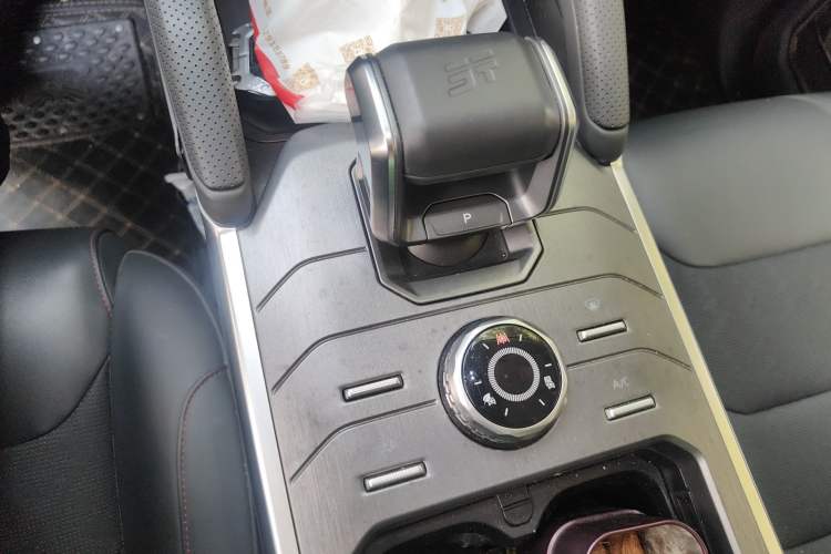 Used JETOUR Traveler 2023 1.5T Two-Wheel Drive Discovery PRO