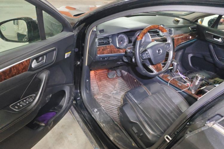 Used Dongfeng Aeolus A9 2016 1.8T Luxury Model
