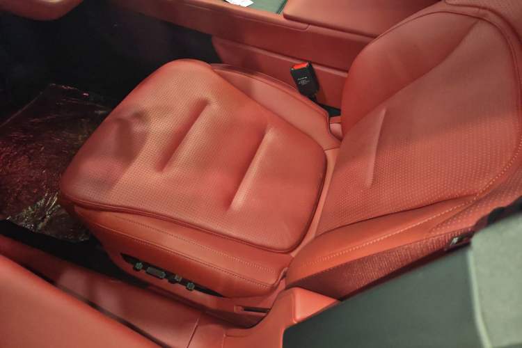 Used Avatr 12 2025 Year Updated Ultra Extended-Range Version