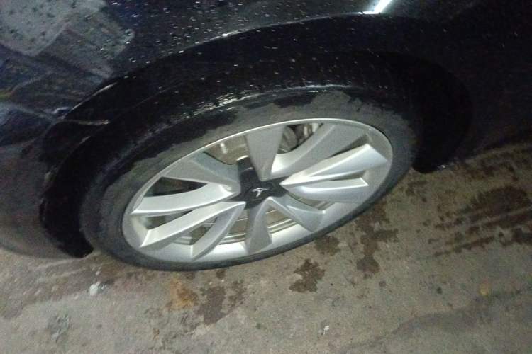 Used Tesla Model 3 2020 Long-Range Rear-Wheel-Drive Version Exterior 1