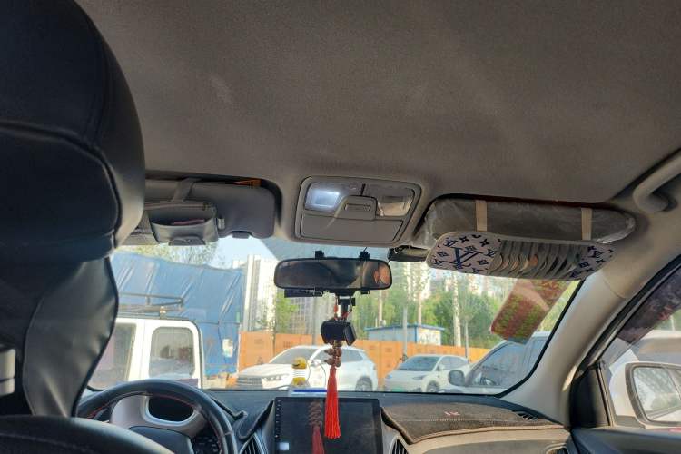 Used Hyundai ix35 2015 2.0L Manual Two-Wheel Drive Comfort Version China IV Standard