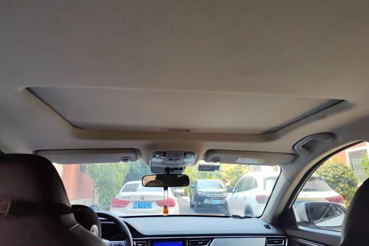 Used SOL A5 2021 1.5T CVT Luxury Smart Model Headliner