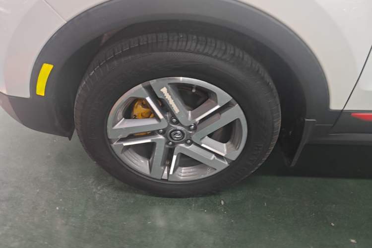 Used CHANGAN CS55 2018 1.5T Automatic Colorful Edition China V Standard