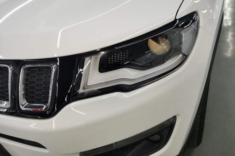 Used Jeep Compass 2017 200T Automatic Family Edition