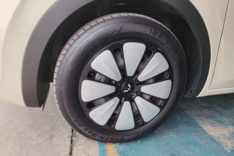 Used Wuling Bingo 2025 333 km Lingxi Connected Version
