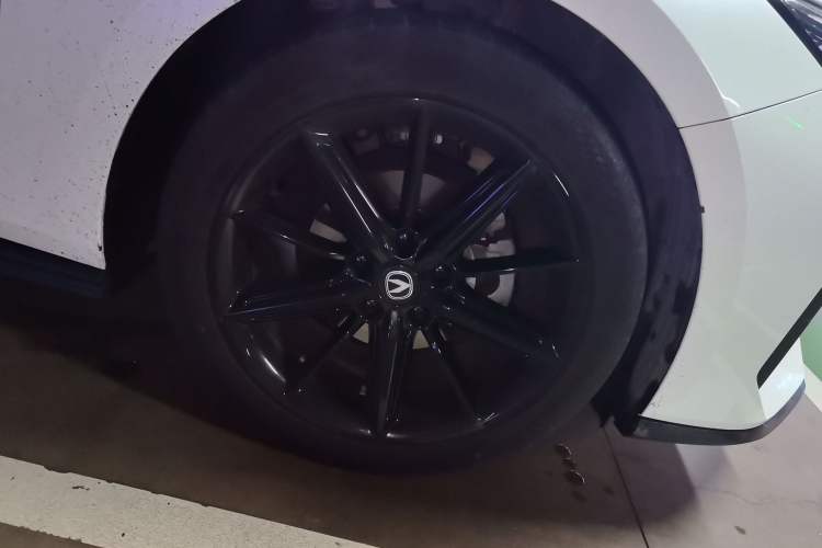 Used CHANGAN UNI-V 2022 1.5T Prestige Version
