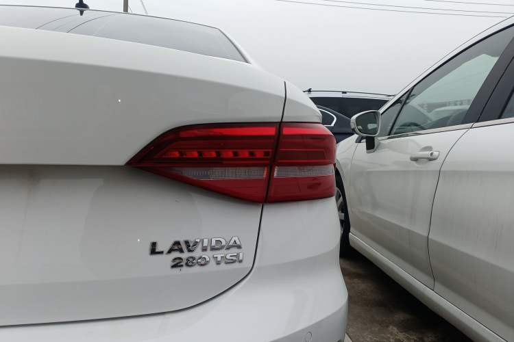 Used Volkswagen Lavida 2019 280TSI DSG Comfort Edition China VI standard