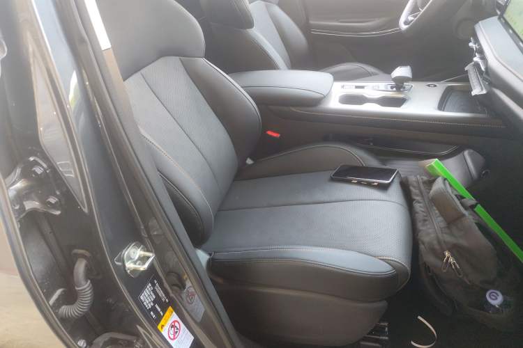 Used Changan X7 PLUS 2024 1.5T Automatic Luxury 7-Seater