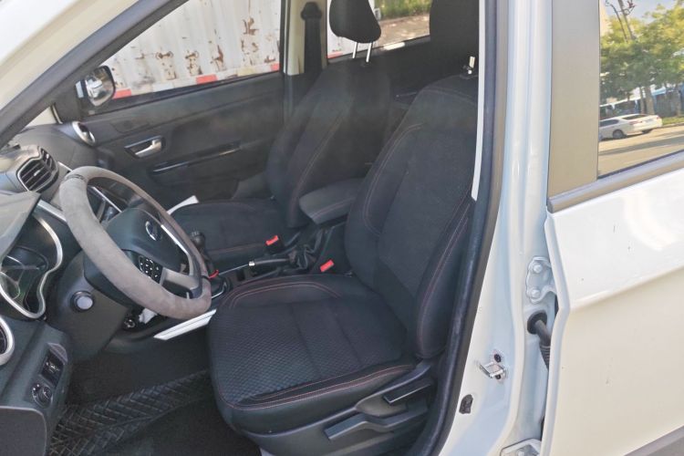 Used SWM X3 2020 1.5L Manual Value Edition 7 Seats