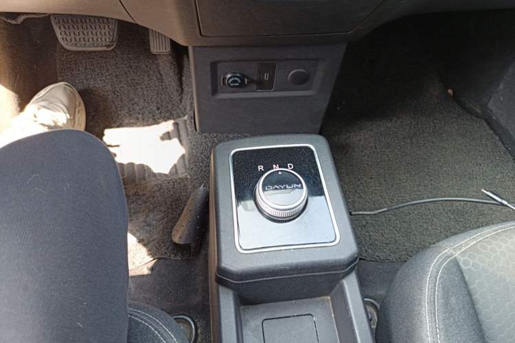 Used Dayun Yuehu 2023 300 Standard Edition Gear Lever