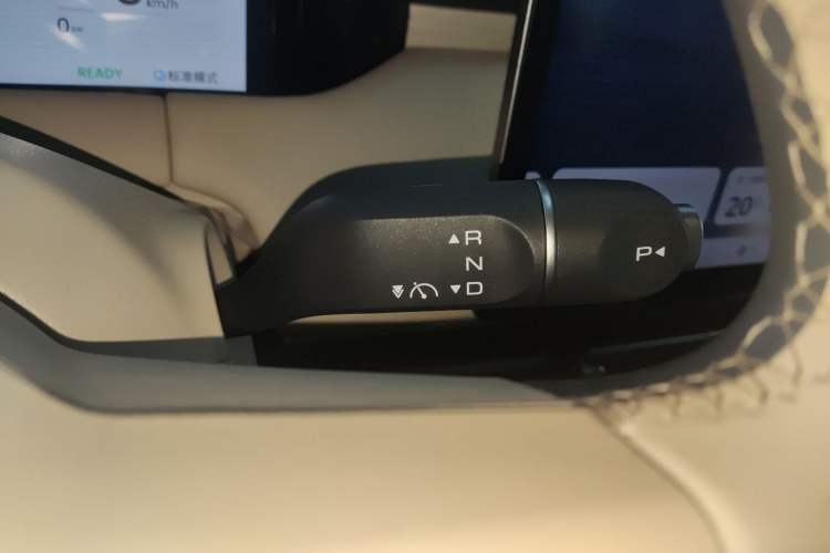 Used Wuling Bingo S 2025 Model 325km Deluxe Edition
