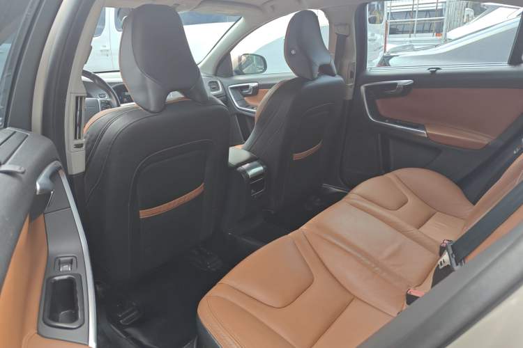 Used Volvo S60 2016 S60L T5 Intelligent Drive Edition
