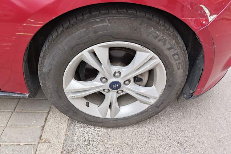 Used Ford Focus 2012 Hatchback 1.6L Automatic Fashion Edition
