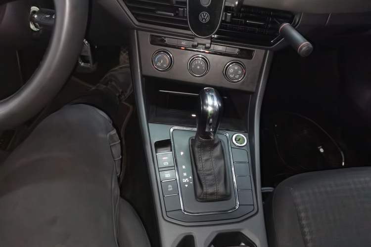 Used Volkswagen Bora 2021 1.5L Automatic Fashionable Smart Connectivity Version