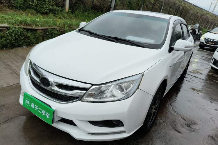Used BYD Surui 2015 Revised Version 1.5L Manual Luxury Edition