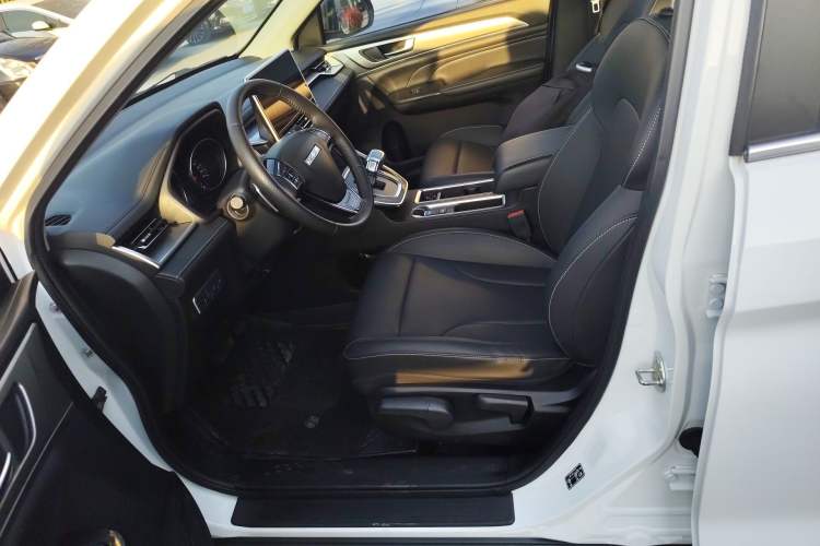 Used Haval M6 2021 PLUS 1.5T DCT Luxury Smart Connectivity Model