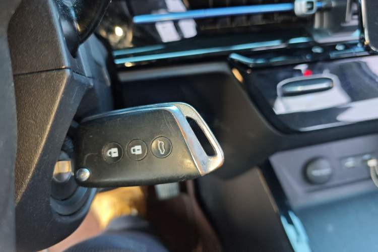 Used Baojun RC-6 2019 1.5T Manual Elite Version with 24-Hour Online Service