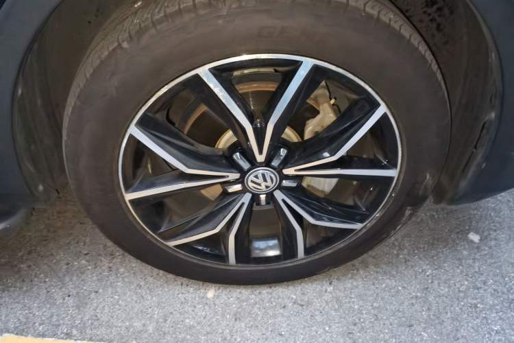 Used Volkswagen Tiguan L 2018 Revised 330TSI Automatic Two-Wheel Drive Flagship Edition
