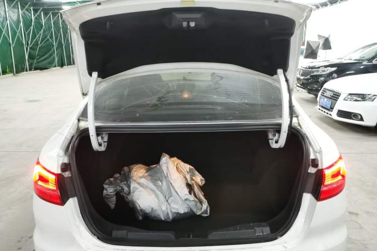 Used Ford Escort 2019 Revised Version 1.5L Automatic Enjoyment Type China VI Standard Trunk