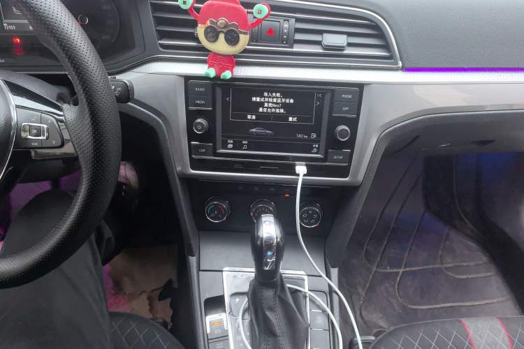 Used Volkswagen Lamando 2019 230TSI DSG Fashion Edition China VI