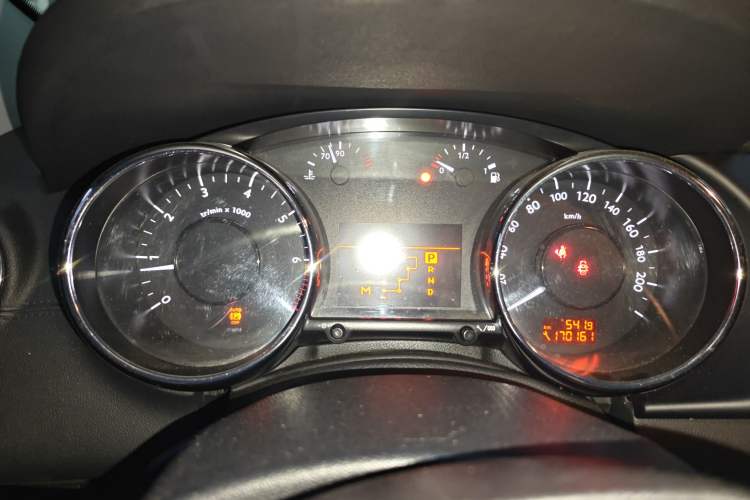 Used Peugeot 3008 2013 2.0L Automatic Trend Edition
