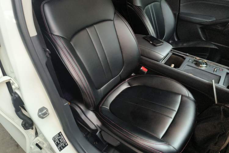 Used Ford Mondeo 2022 EcoBoost 245 Fashion Edition Right Front Seat