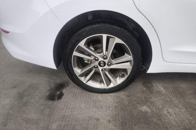 Used Hyundai Elantra (6th Generation / Lingdong) 2016 1.6L Automatic ZhiXuan – Elite Version
