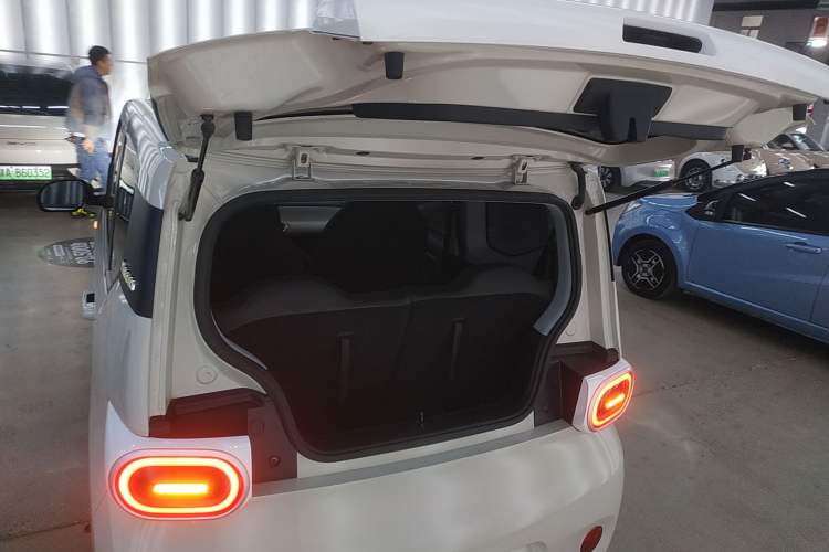 Used Wuling Hongguang MINIEV 2024 3rd Generation 215km Youth Edition