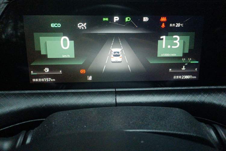 Used CHANGAN UNI-T 2022 1.5T Prestige Version Odometer Close Up