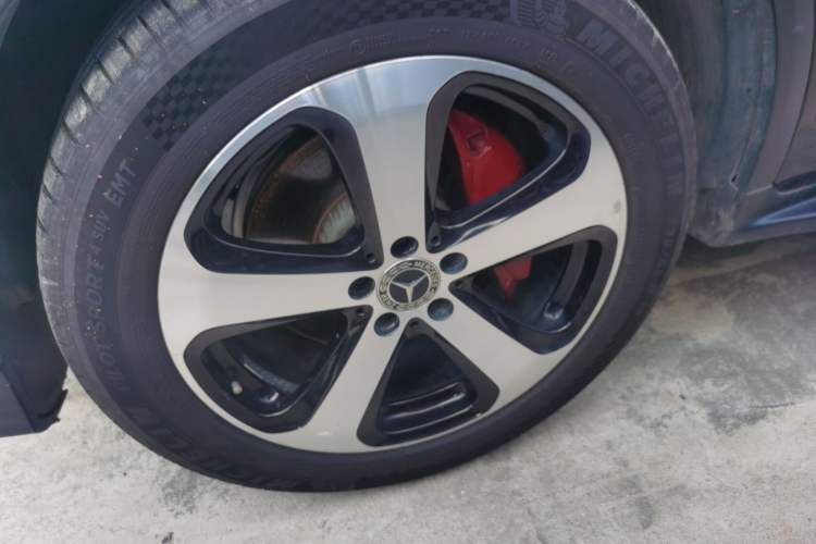 Used Mercedes-Benz GLC 2019 Facelift GLC 260 L 4MATIC Luxury Model