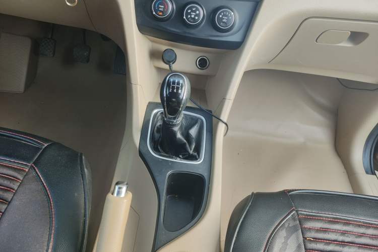 Used Baojun 730 2016 1.5L Manual Standard Version 7 Seats