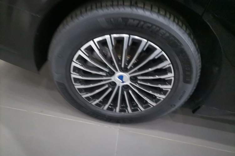 Used Denza D9 2024 DM-i 980 Four-Wheel Drive Prestige Model