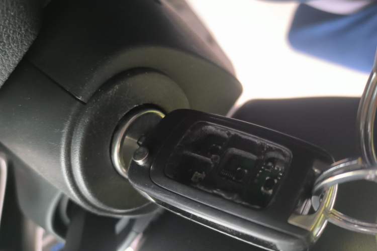 Used Chevrolet Malibu 2014 1.6T Automatic Comfort Edition Vehicle Key