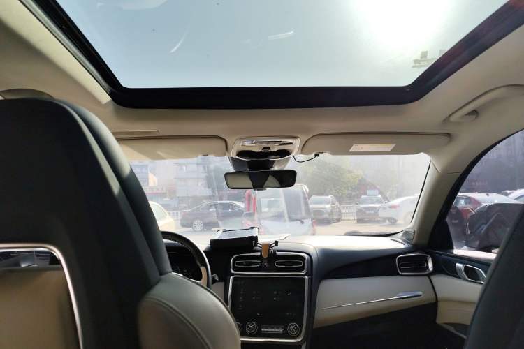 Used Lynk & Co 01 2017 2.0T Two-Wheel Drive Zhaopu Version