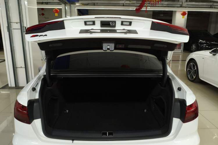 Used Audi A4L 2020 40 TFSI Fashion Dynamic Model
