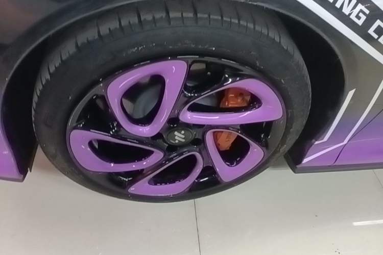 Used IM L6 2024 Max Standard Edition Left Front Wheel Hub