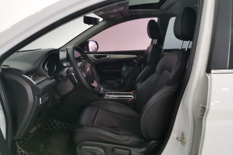 Used Haval M6 2021 PLUS 1.5T DCT Luxury Smart Connectivity Model