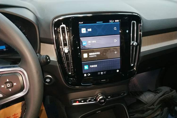 Used Volvo XC40 2024 B3 Zhiyuan Luxury Edition