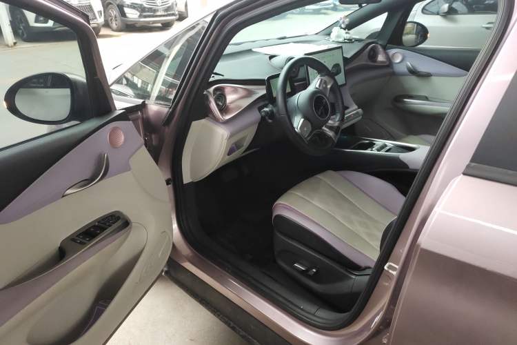 Used BYD Dolphin 2023 420 km Fashion Edition