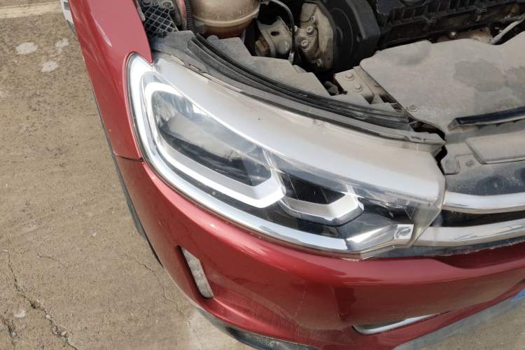 Used Citroen C3-XR 2015 1.6L Automatic Fashion Model