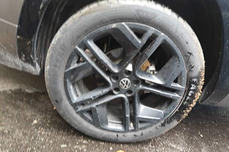 Used Volkswagen Teramont 2025 Tiguan Pro 450TSI Four-Wheel Drive Summit Edition
