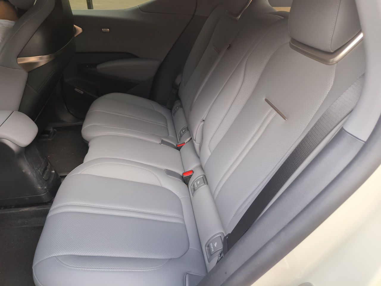 Zeekr X 2023 Rear-Drive YOU Edition 4 Seats — снимка 17