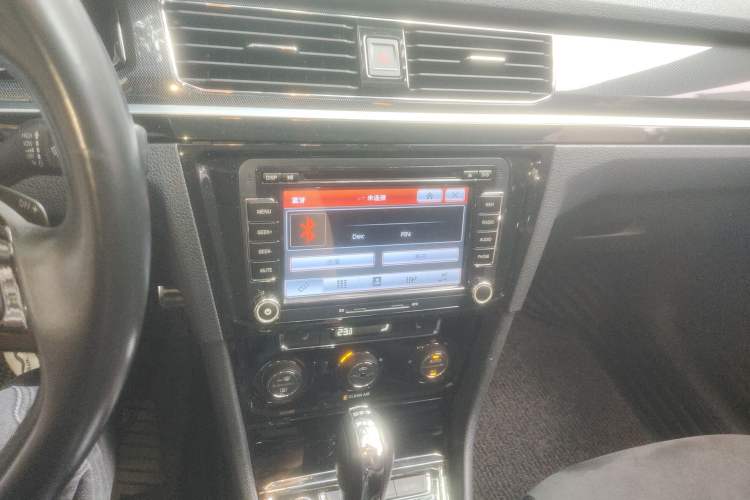 Used Volkswagen C-TREK 2017 230TSI DSG Luxury Model