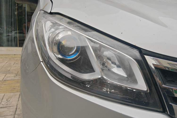 Used SAIC MAXUS G10 2016 2.0T Automatic Elite Edition
