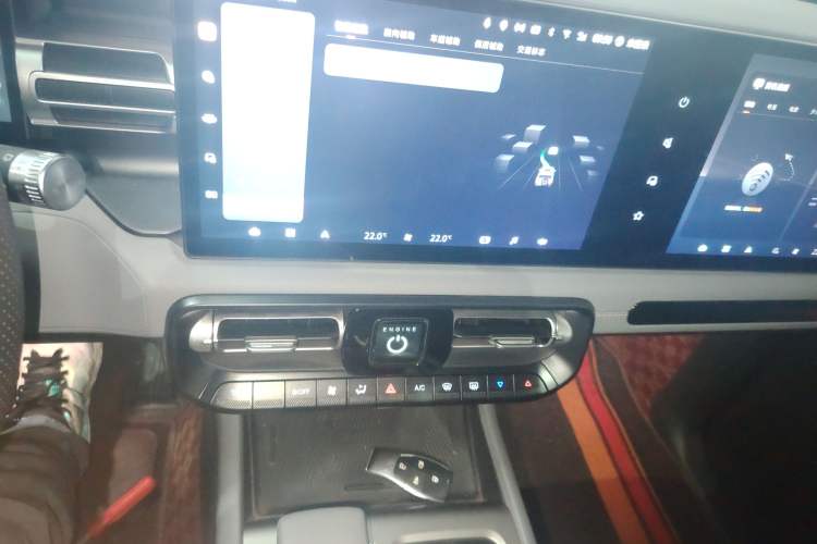 Used BAIC Off-Road BJ40 2024 2.0T All-New Urban Hunter Edition Ultimate Version