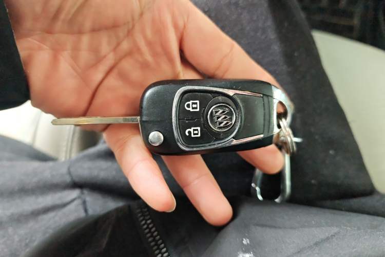 Used Buick GT 2013 XT 1.6L Manual Entry-Level Model