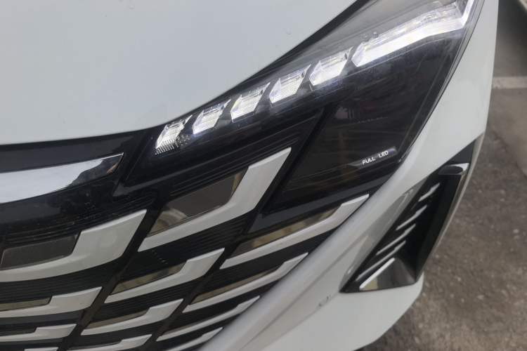 Used Changan UNI-Z 2025 1.5T Premium Edition

