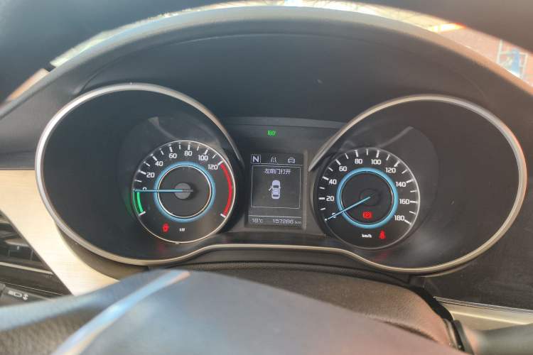 Used Changan Eado New Energy 2022 EV460 Smart Ride-Hailing Edition – Lithium Iron Phosphate
