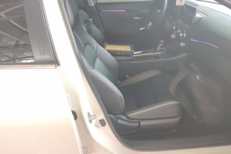 Used Nissan Sylphy 2021 1.6L XL CVT Enjoyment Edition Right Front Seat